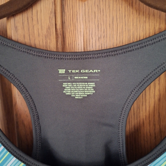 Women’s Tek Gear Workout Tank Top Sleeveless Shirt Size LargeTeal/Blue Stripes - Picture 4 of 4